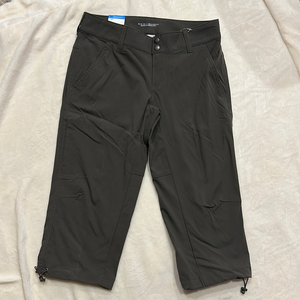 NWT Columbia Arrowhead Trail Stretch Knee Pant